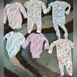 Lot of six (6) Baby Girls One Piece Outfits Sizes 9-12 months & 12 months